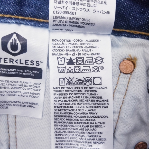 501 ORIGINAL FIT BUTTON UP LEVI'S JEANS - Picture 15 of 16